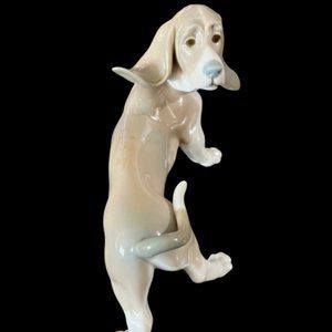 Lladro Basset Hound